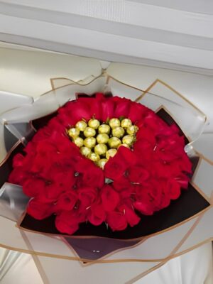 Bouquet x 100 rosas y 20 ferrero en papel coreano R142
