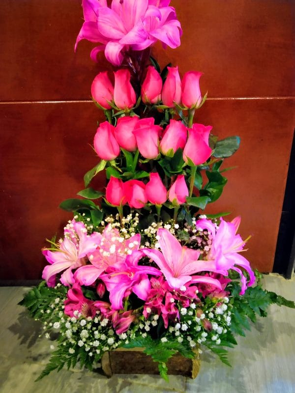 Rosas, lirios y astromelias R76