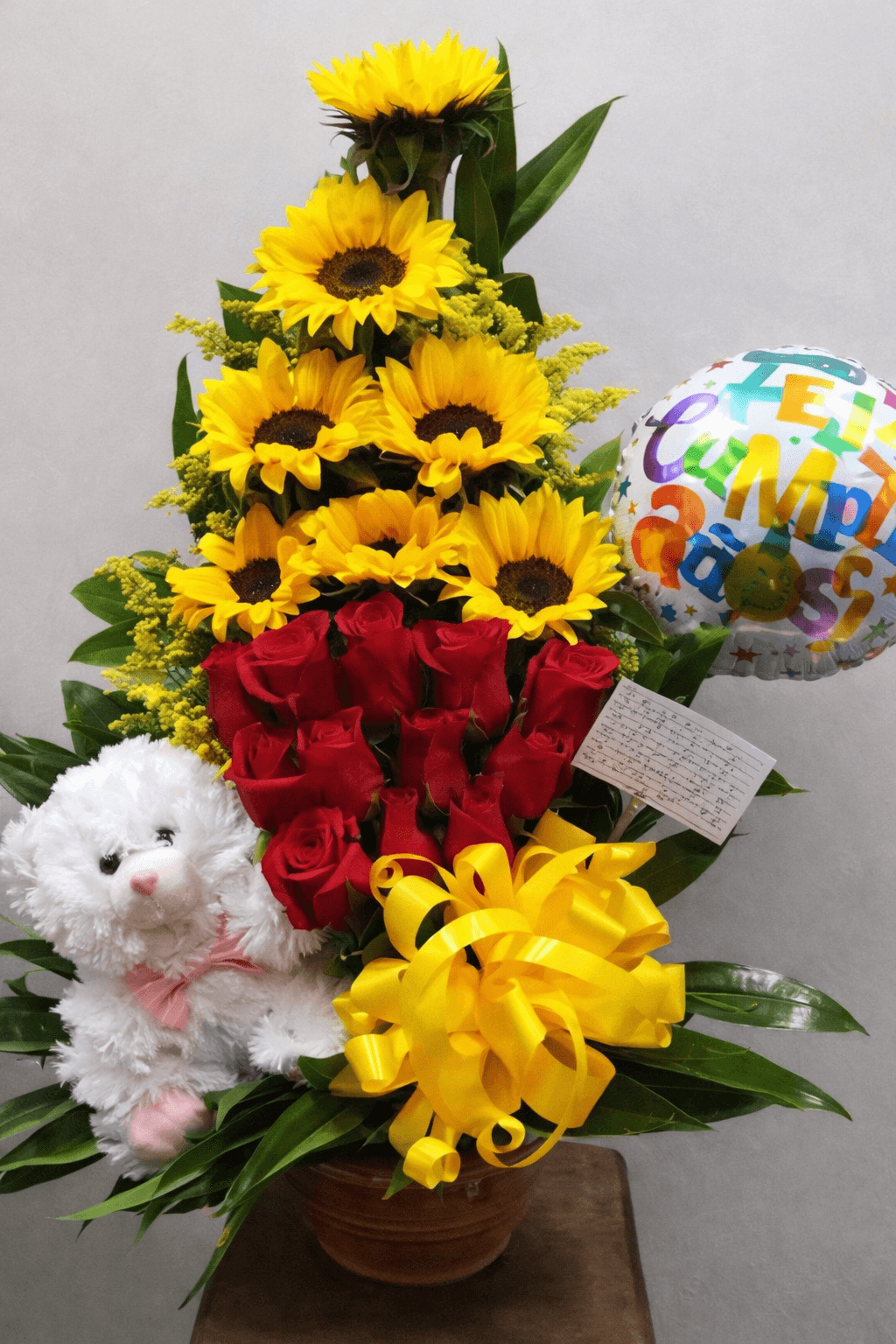 7 girasoles con 12 rosas peluche y globo R94 - Envío de flores en Duitama Te Mando Flores
